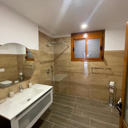 Rira House Lungo Mare *