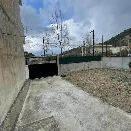 Affittacamere Rira House Lungo Mare *